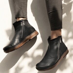 Naot Black Leather Ankle Boots